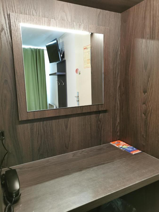 Fasthotel Paris Ouest Bouafle Εξωτερικό φωτογραφία