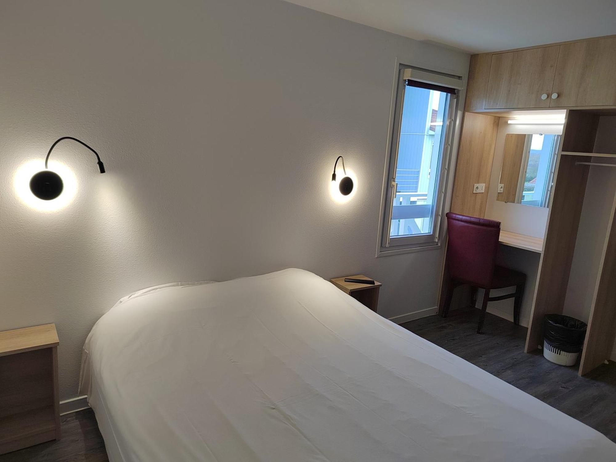 Fasthotel Paris Ouest Bouafle Εξωτερικό φωτογραφία