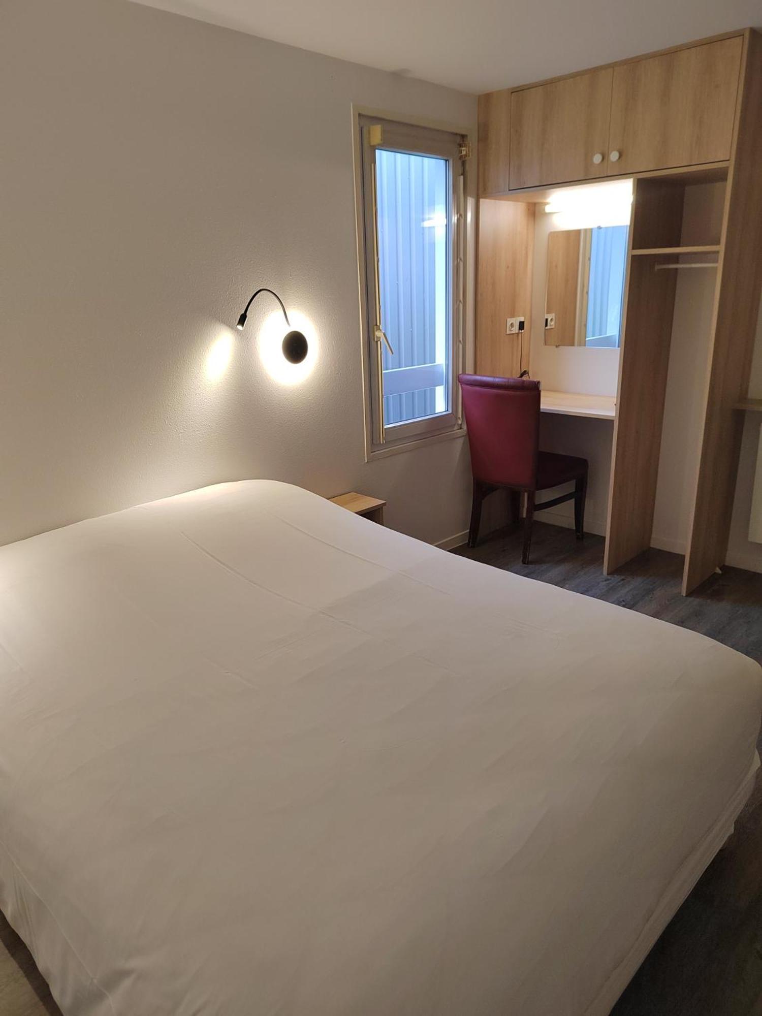 Fasthotel Paris Ouest Bouafle Εξωτερικό φωτογραφία